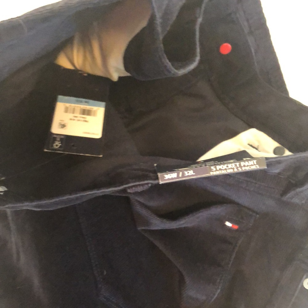 Tommy-Hilfiger - Picture 5 of 9